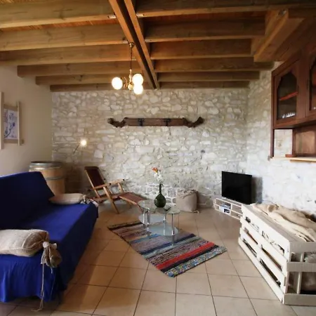 House Ossau